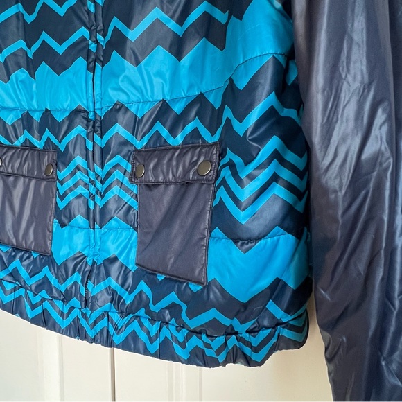 Missoni x Target Zigzag Puffer Jacket - Picture 8 of 9